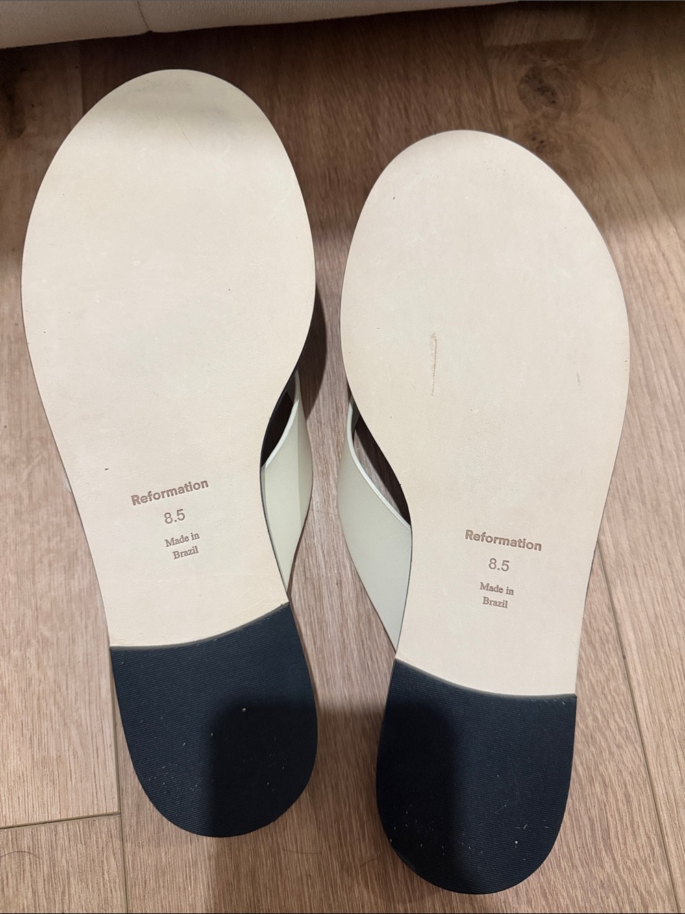 Reformation Black Footbed Sandals with Cream Straps - Picture 2 of 3